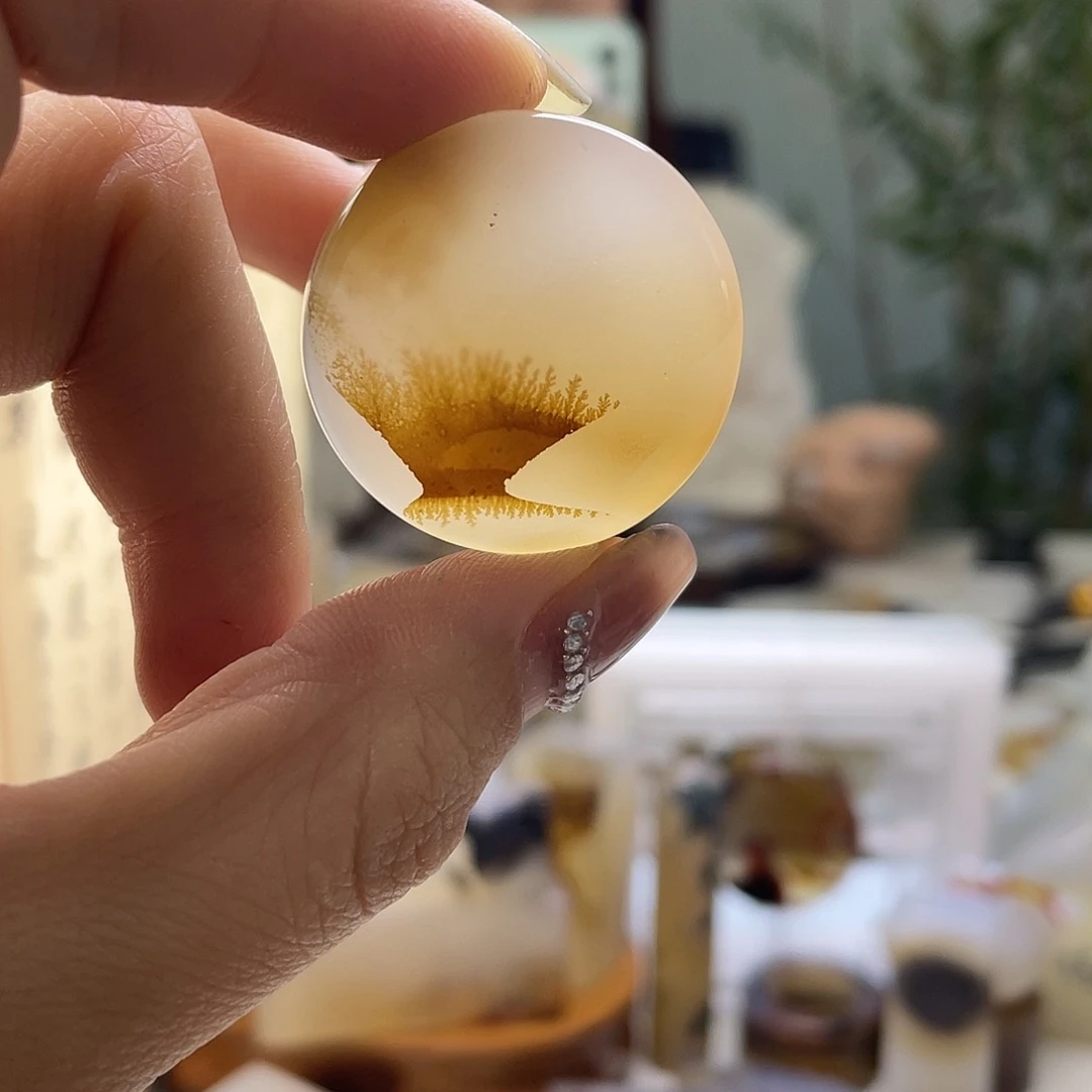 玛瑙/玉髓未镶嵌珠宝奇石