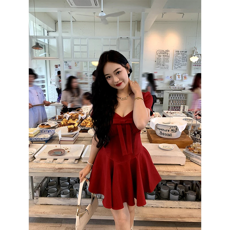 肉装小cherry 复古出圈 甜美优雅钻石领蝴蝶结微胖抽褶显瘦连衣裙