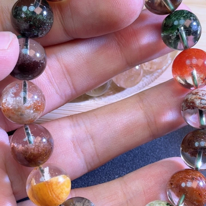 未镶嵌颈饰水晶阿**哥