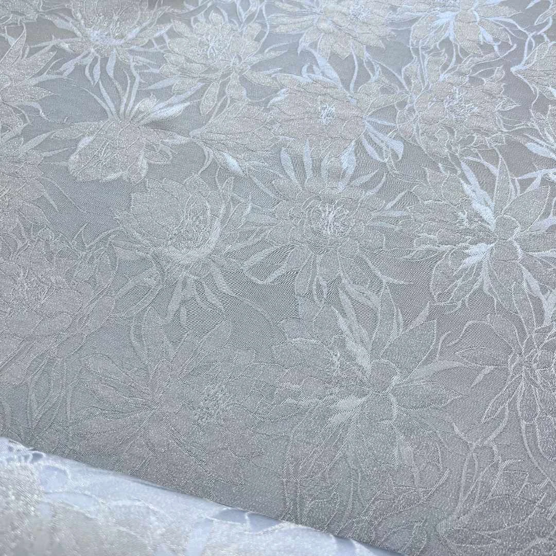 【楚娇】59-灰色织银昙花  百分百桑蚕丝  70门幅正绢