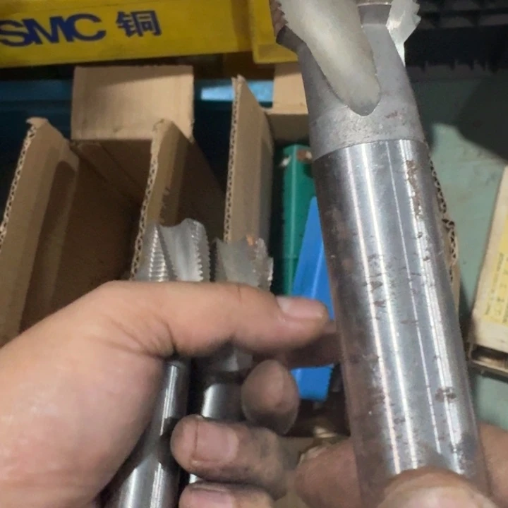 27X2丝锥细口一根发货