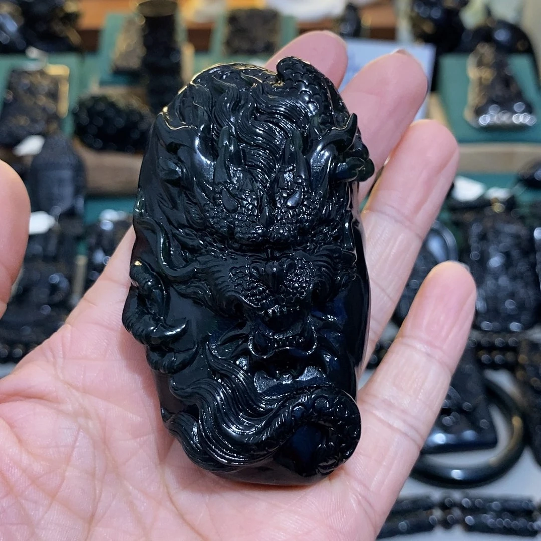 *****蛇纹石玉未镶嵌颈饰