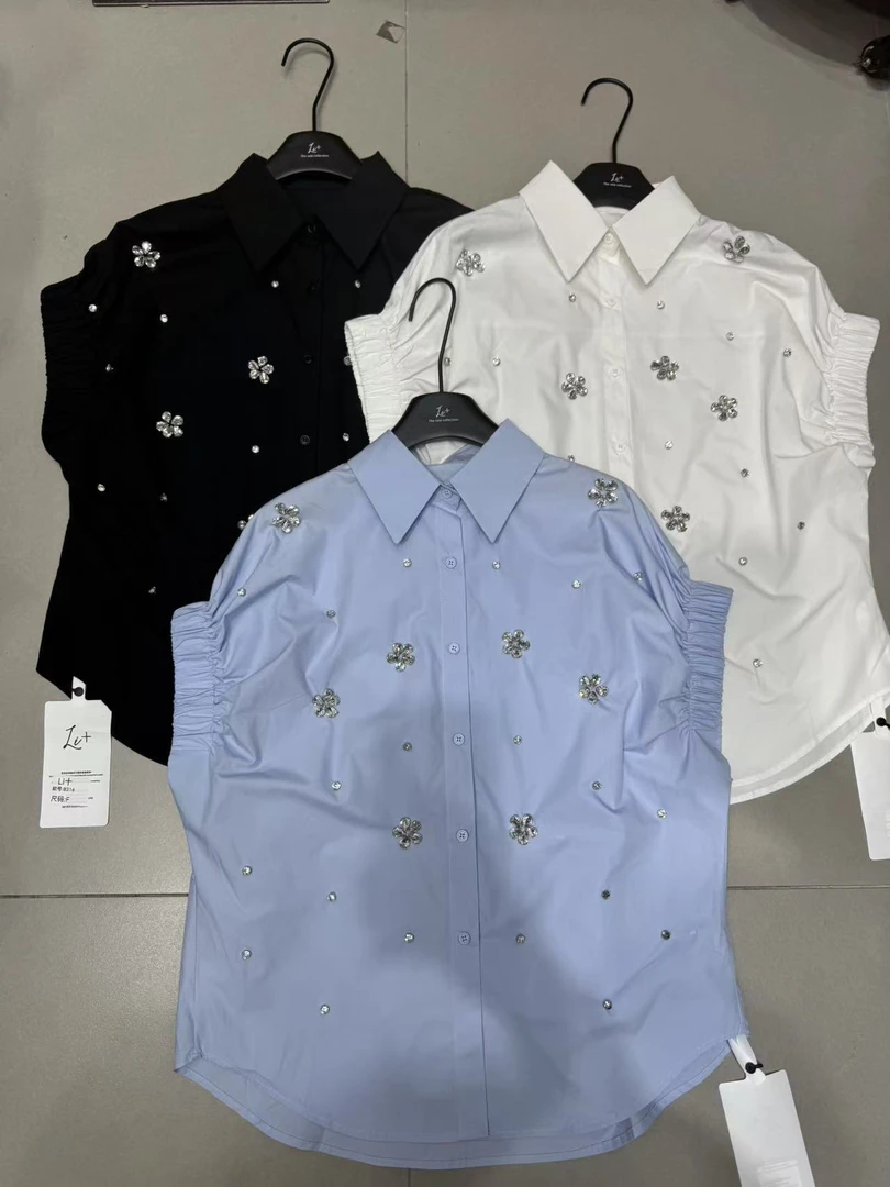 【伊柜精选】深圳高端女装2025春夏新款花瓣钻松紧袖大版衬衫