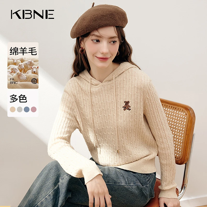 KBNE毛衣针织上衣新款女2025爆款小熊连帽长袖针织衫DMS38401159