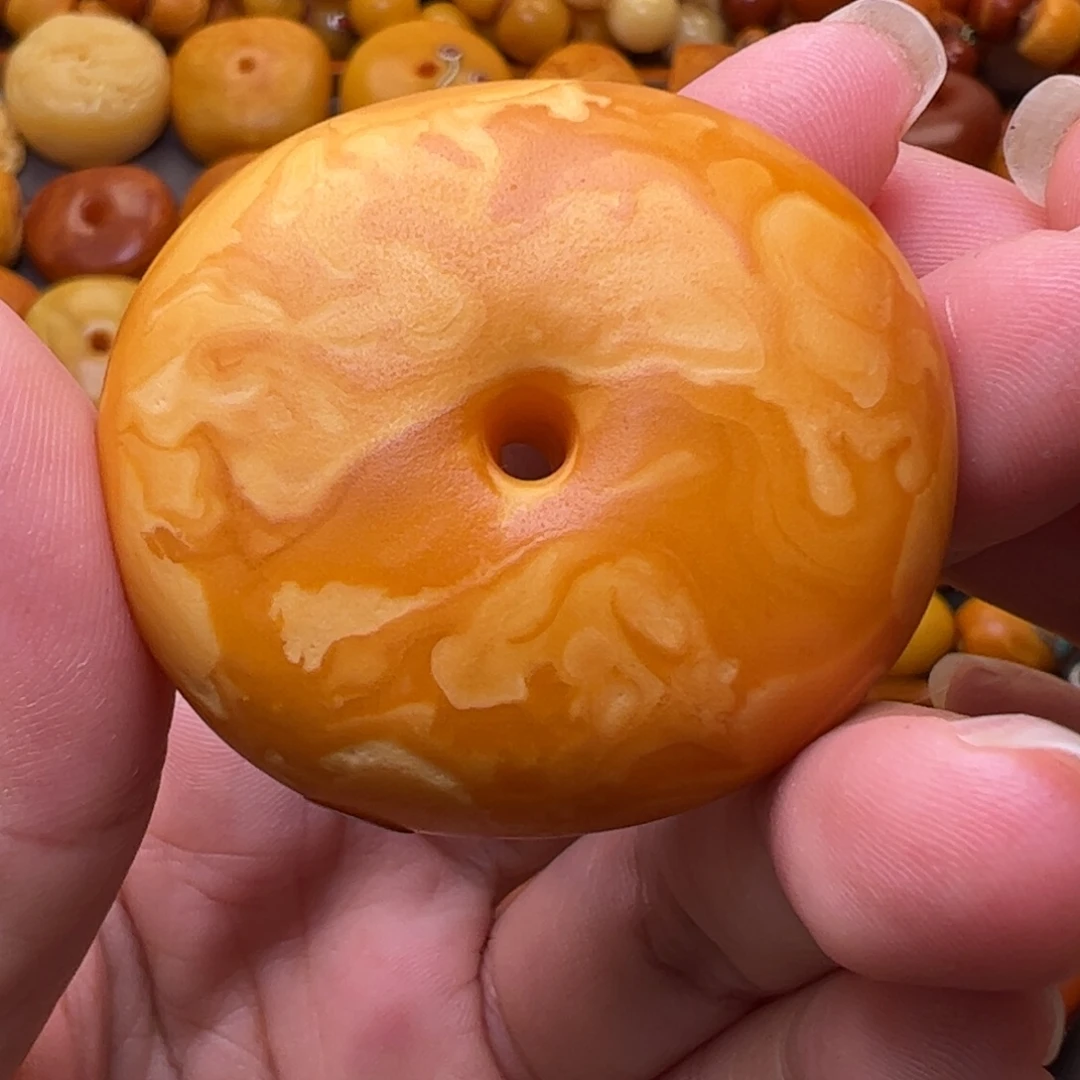 琥珀未镶嵌珠宝奇石妖扣