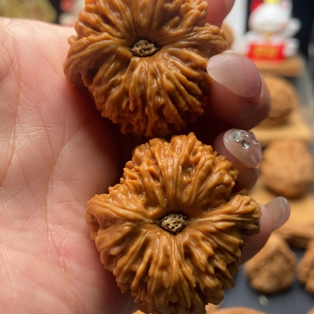 核桃把件吃**净27号37拉丝天残全品老核