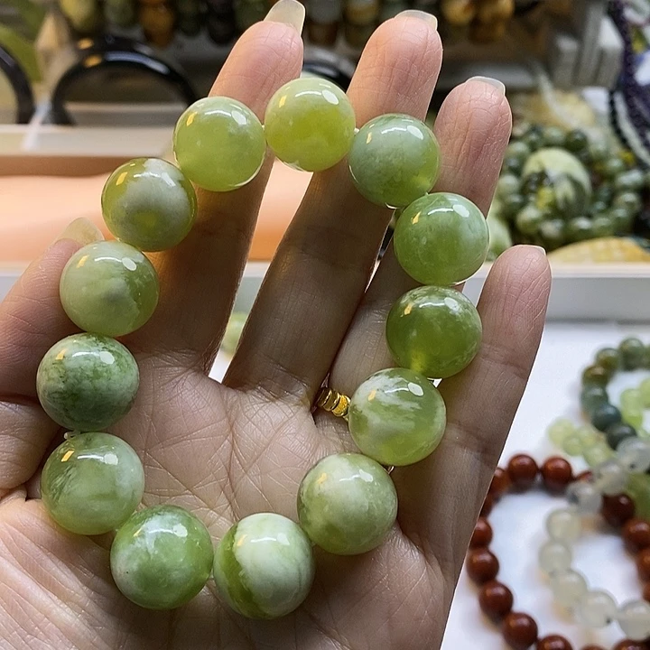 未镶嵌蛇纹石玉手镯好**7