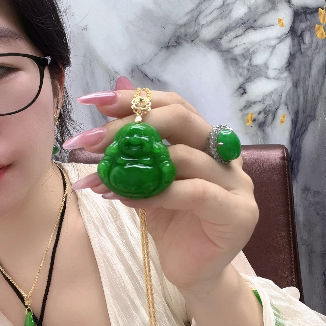 翡翠未镶嵌颈饰吊坠
