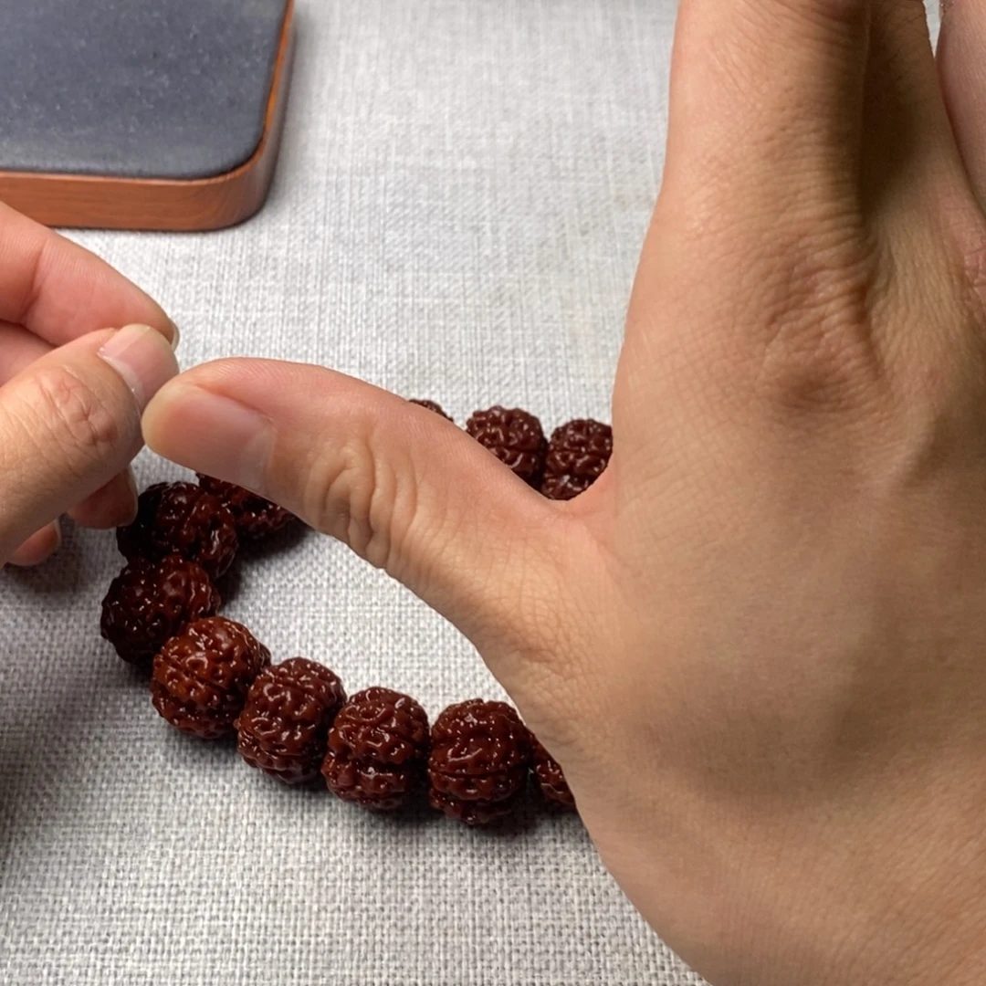 金刚菩提吊坠梅花