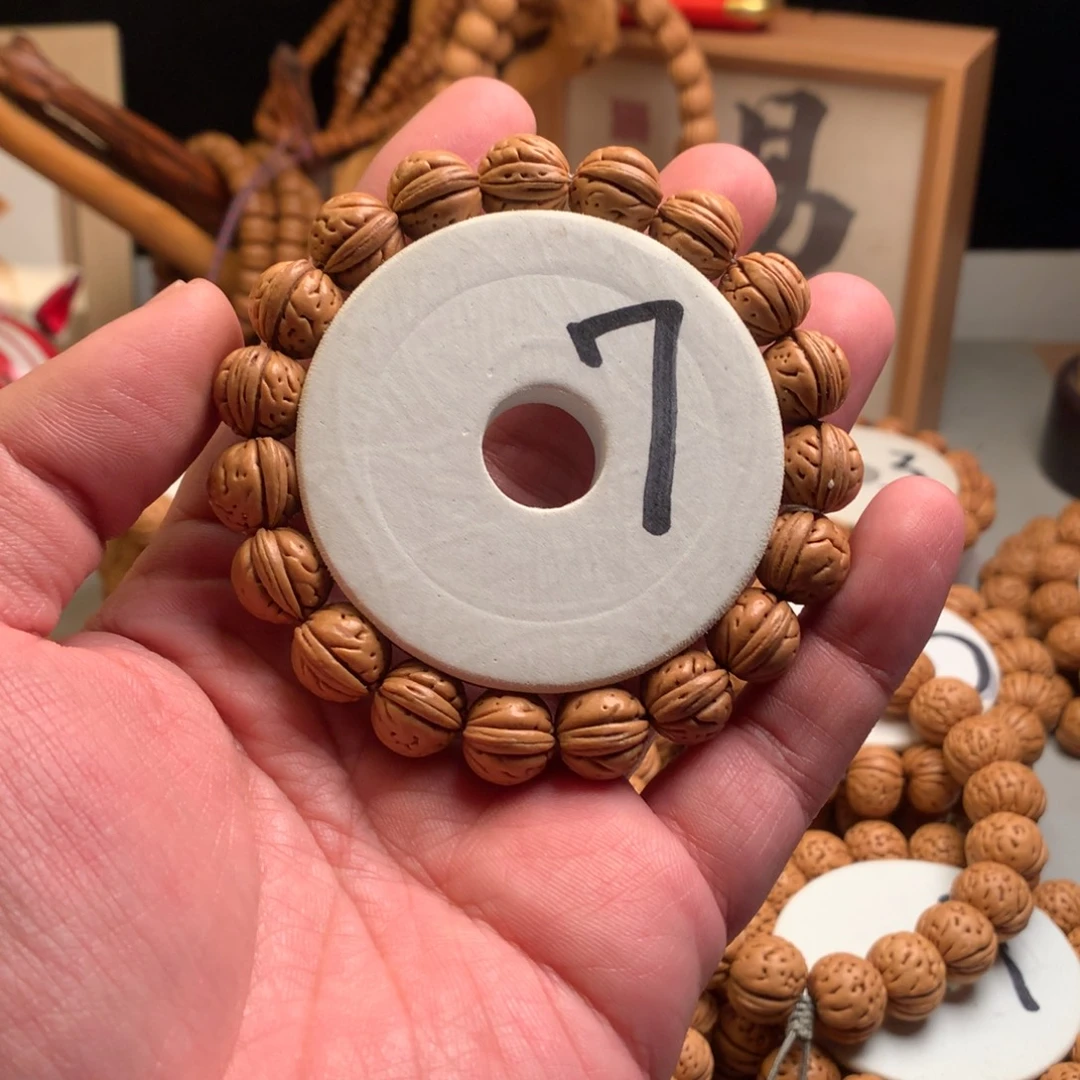 大***爽桃核手串1.4磐文桃核手串