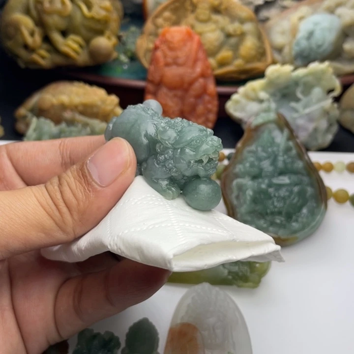 定制翡翠未镶嵌事事如意