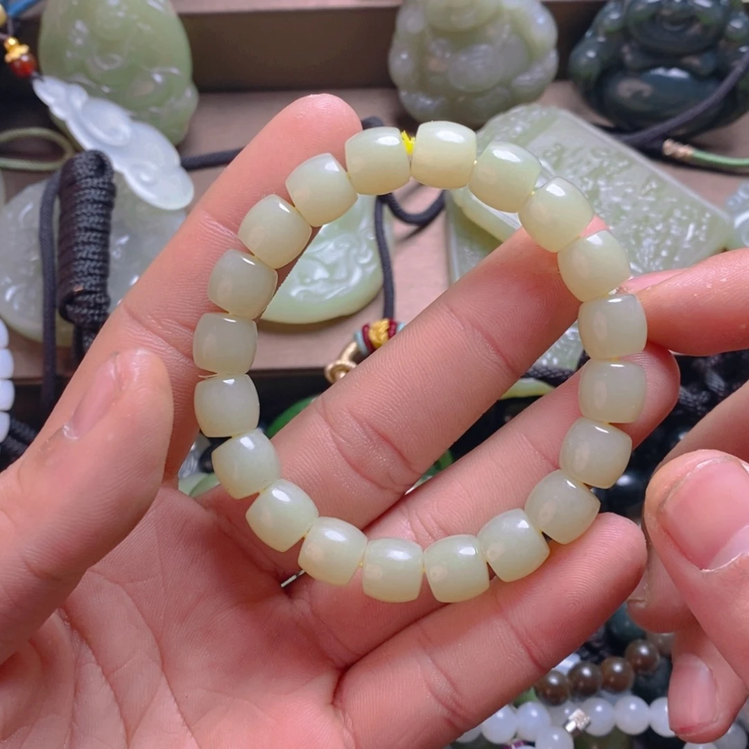 未镶嵌手链和田玉（糖玉）