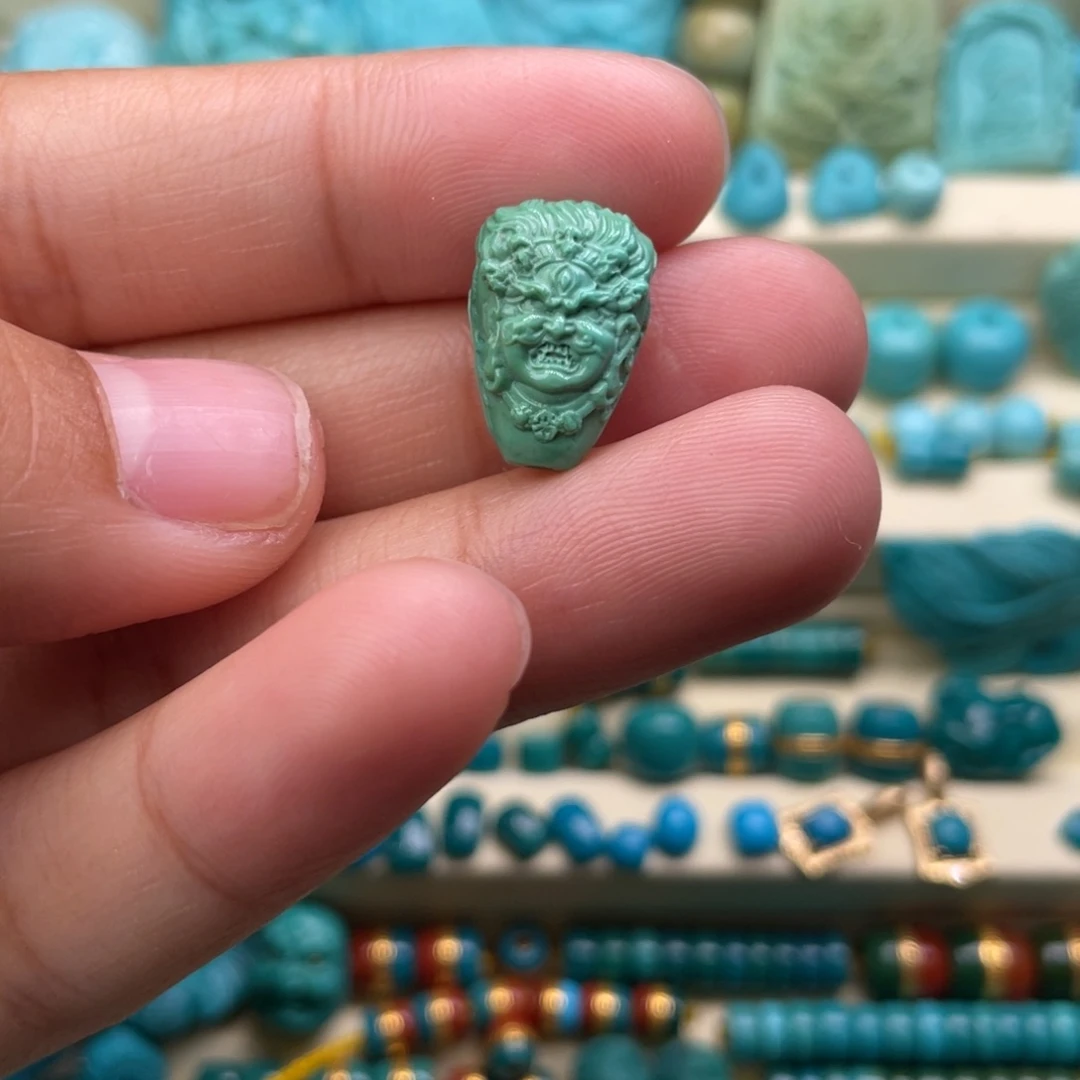 绿松石三通未镶嵌