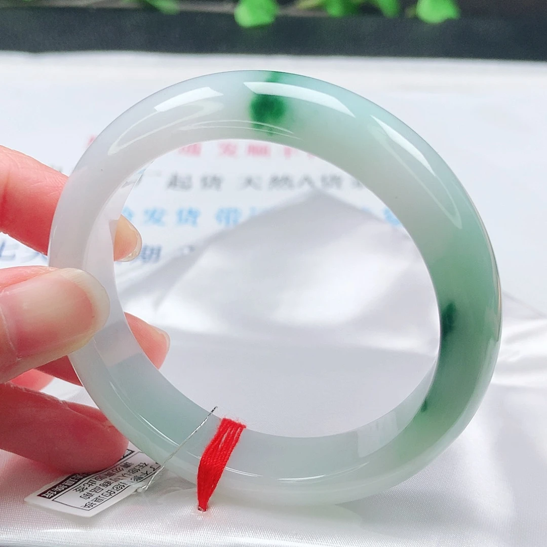 翡翠未镶嵌手镯55圈