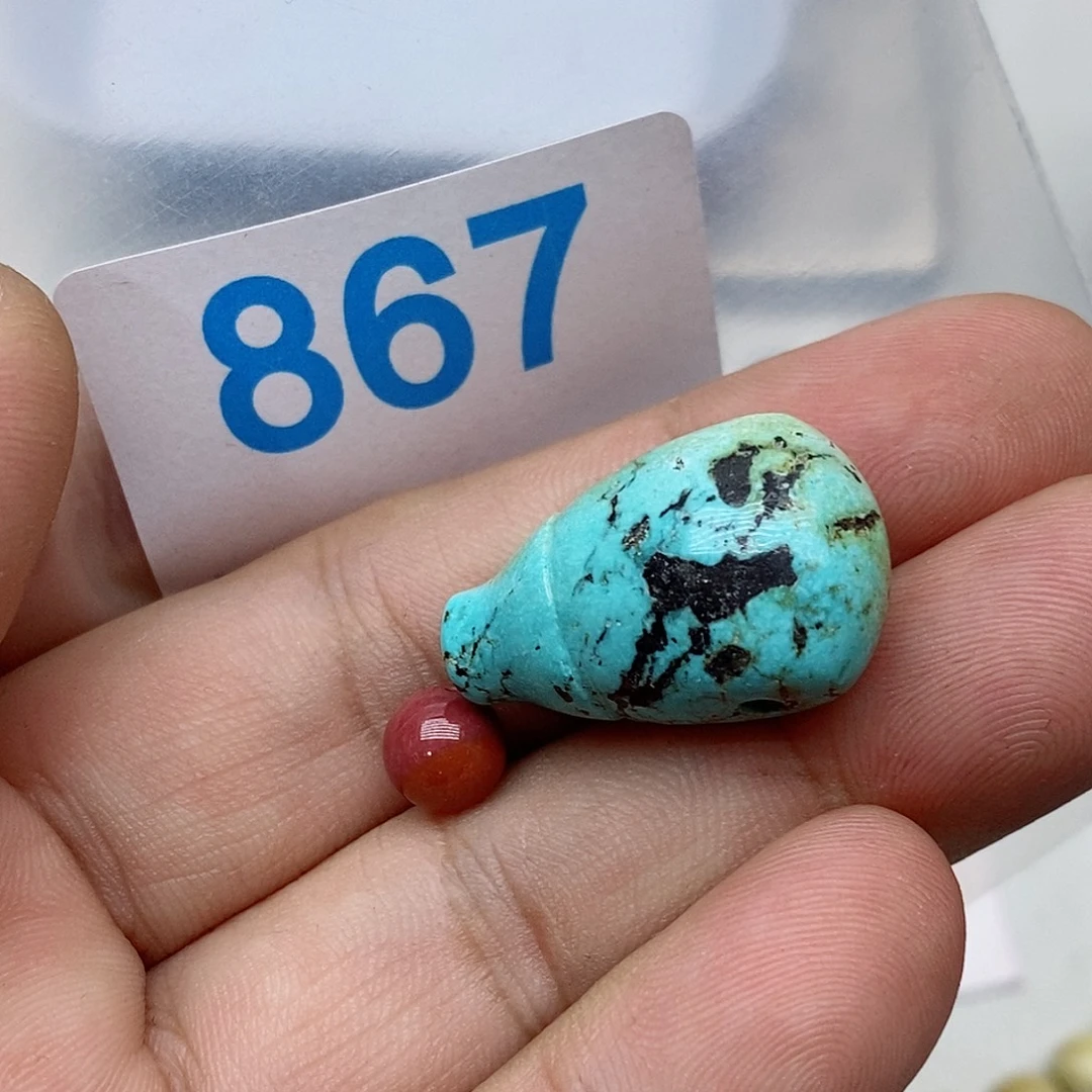 南红玛瑙未镶嵌珠宝奇石