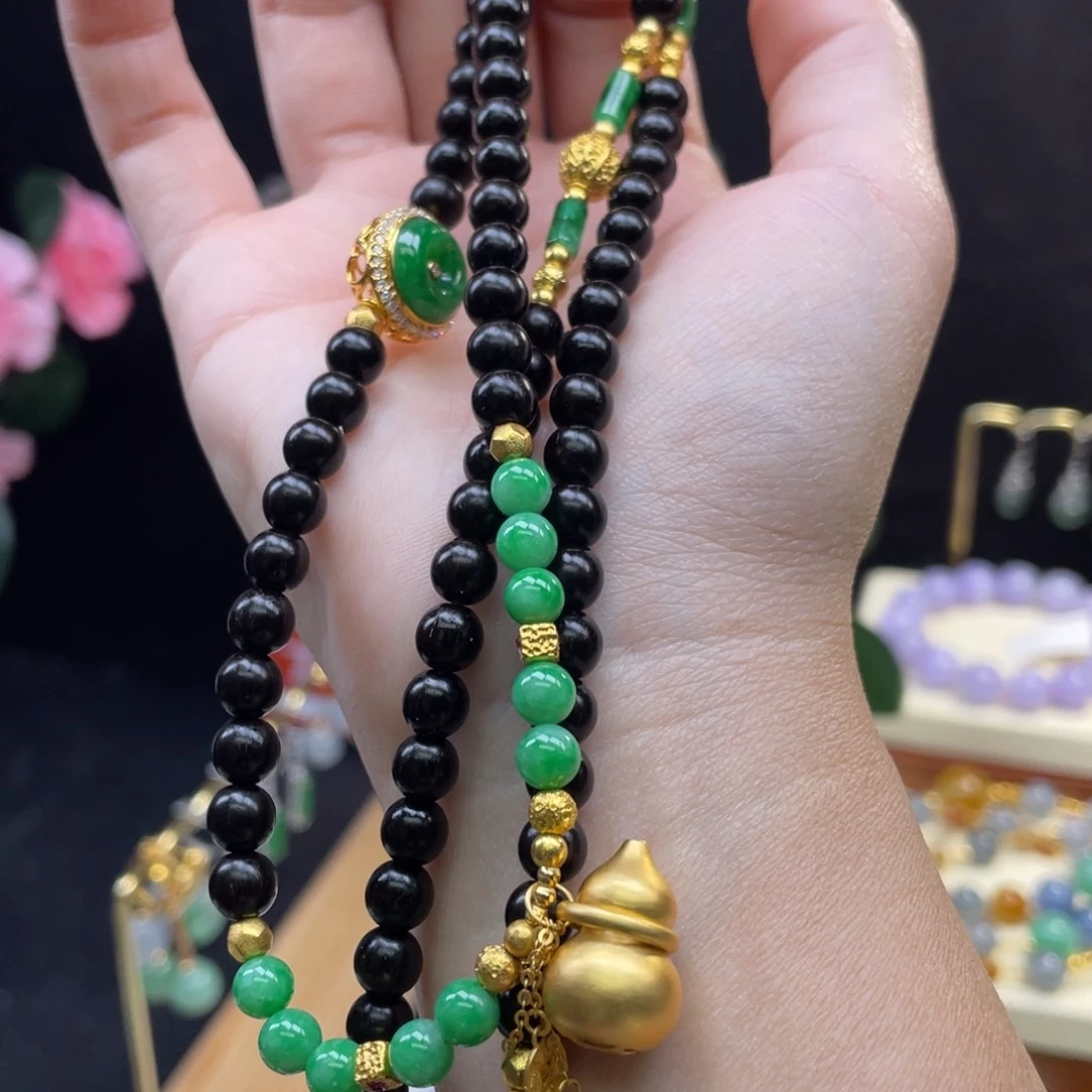 翡翠颈饰18K金镶嵌一串