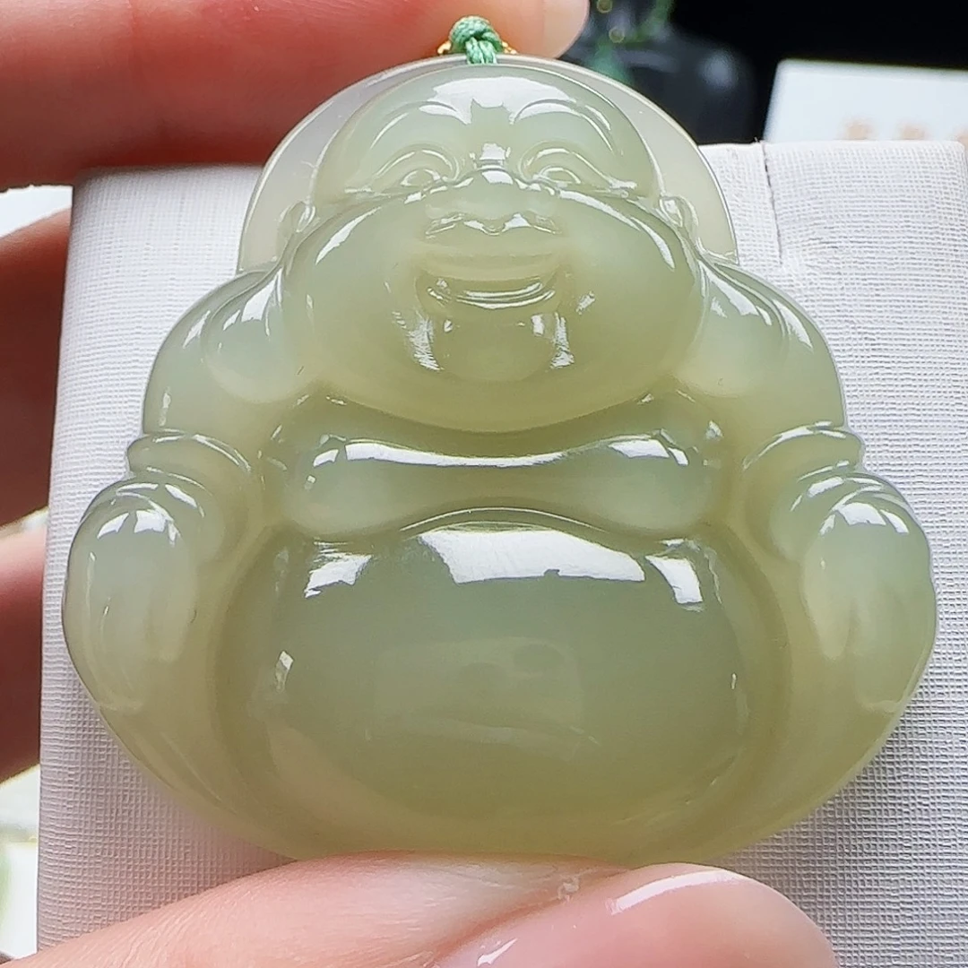 和田玉18K金镶嵌吊坠(赠链)