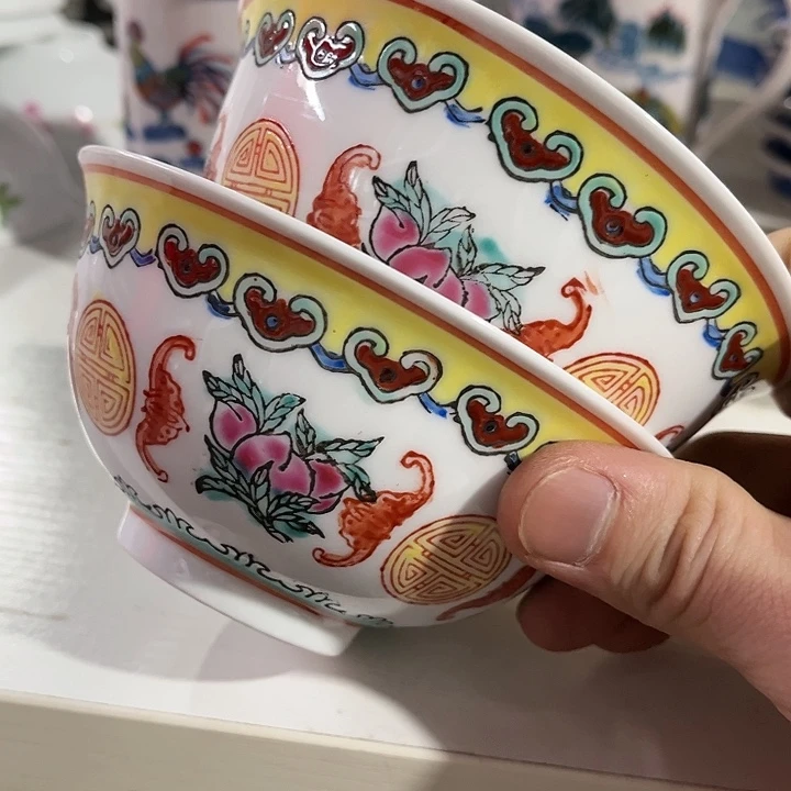 瓷片//////直径12厘米。2个。