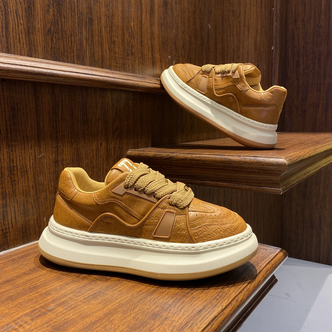 秋冬款男鞋2025新款厚底板鞋时尚百搭保暖单棉同款增高运动休闲鞋