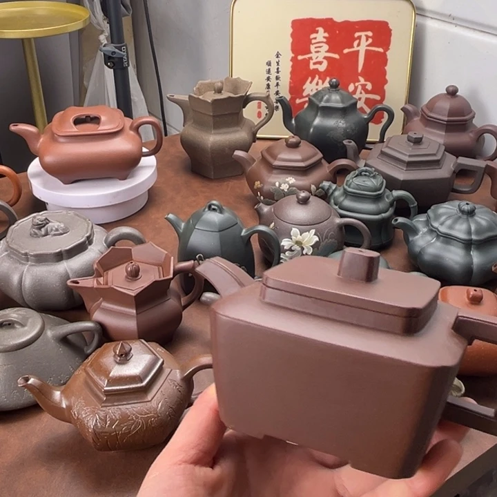 紫砂茶壶一**木紫砂壶壶