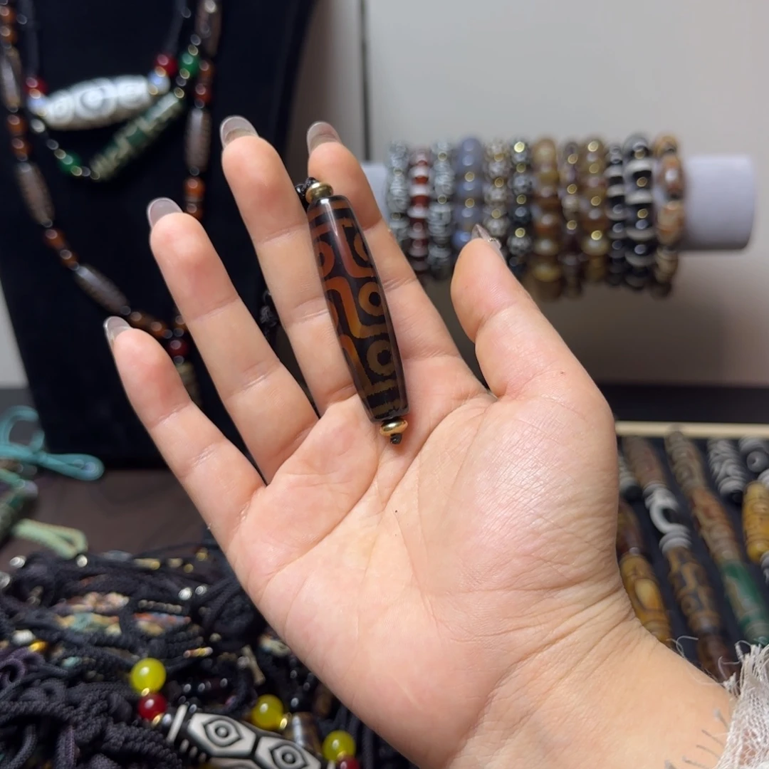 玛瑙/玉髓合金颈饰