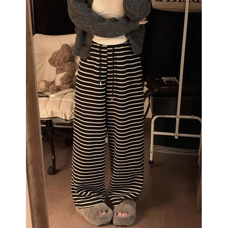 慵懒风黑白条纹阔腿裤女秋季新款宽松垂感休闲运动长裤遛弯裤子