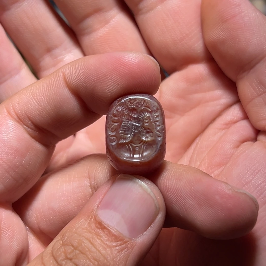 玛瑙/玉髓未镶嵌珠宝奇石