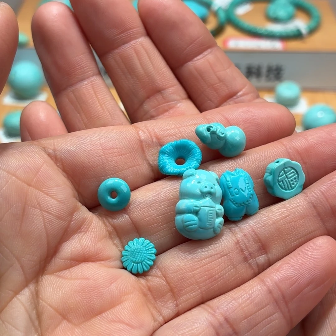 ****️绿松石未镶嵌珠宝奇石