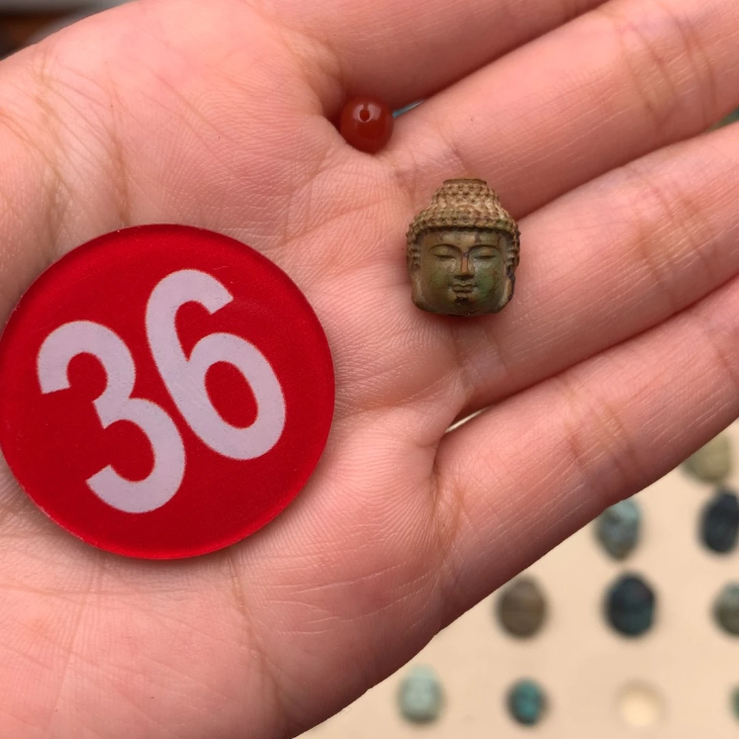 南红玛瑙配饰未镶嵌