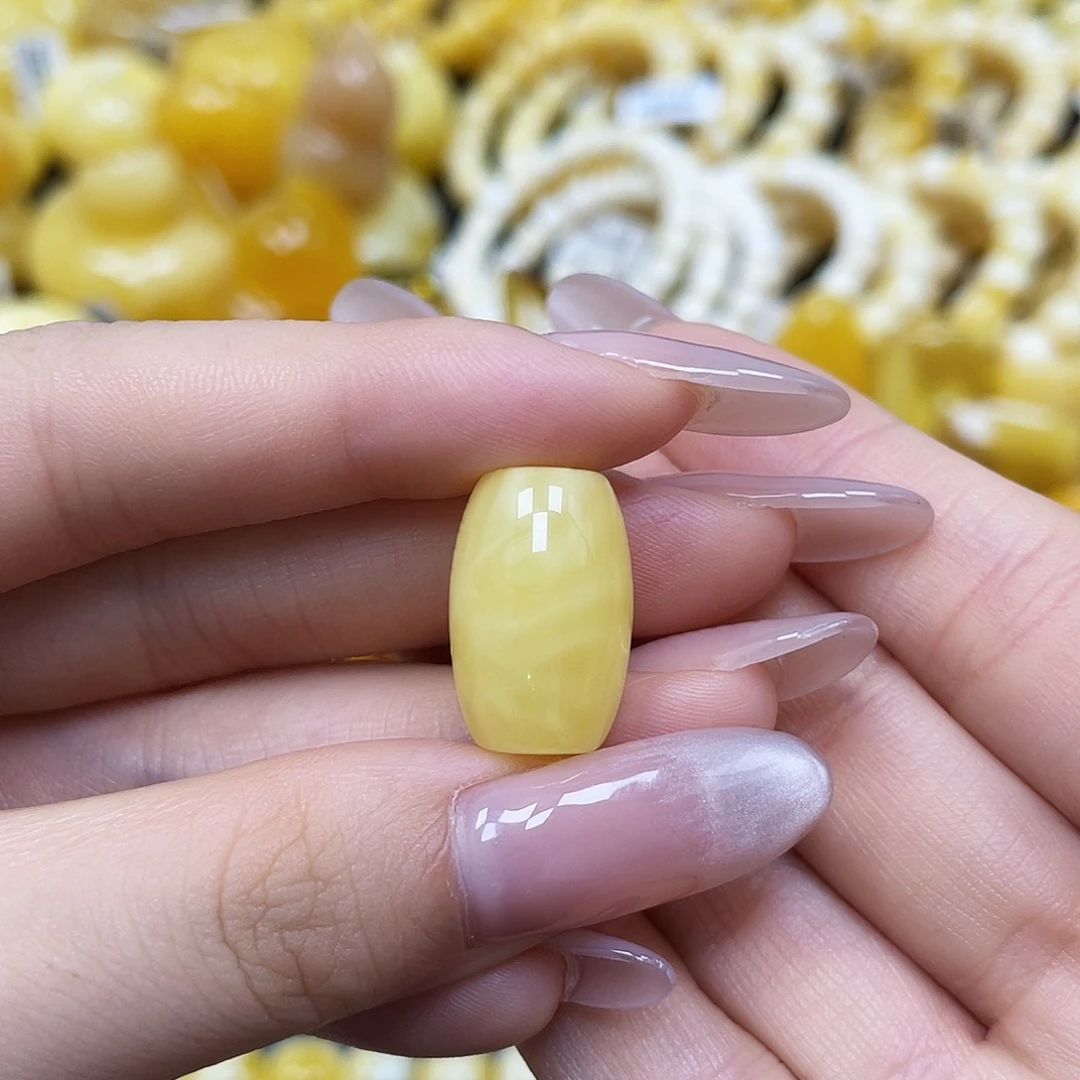 蜜蜡未镶嵌裸石桶珠12.1✖️19mm皮线
