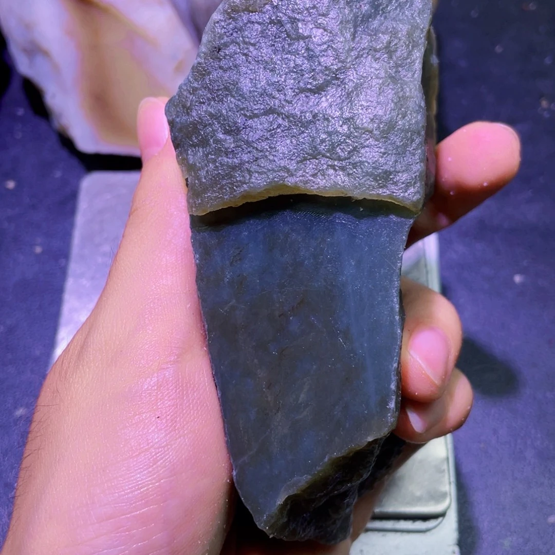 未镶嵌和田玉珠宝半成品