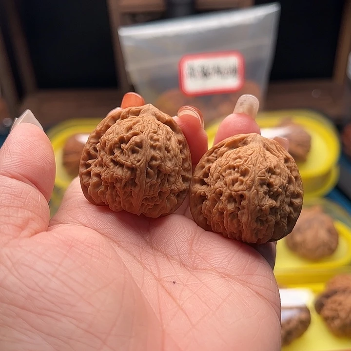 吊坠文玩核桃团子南疆 全品