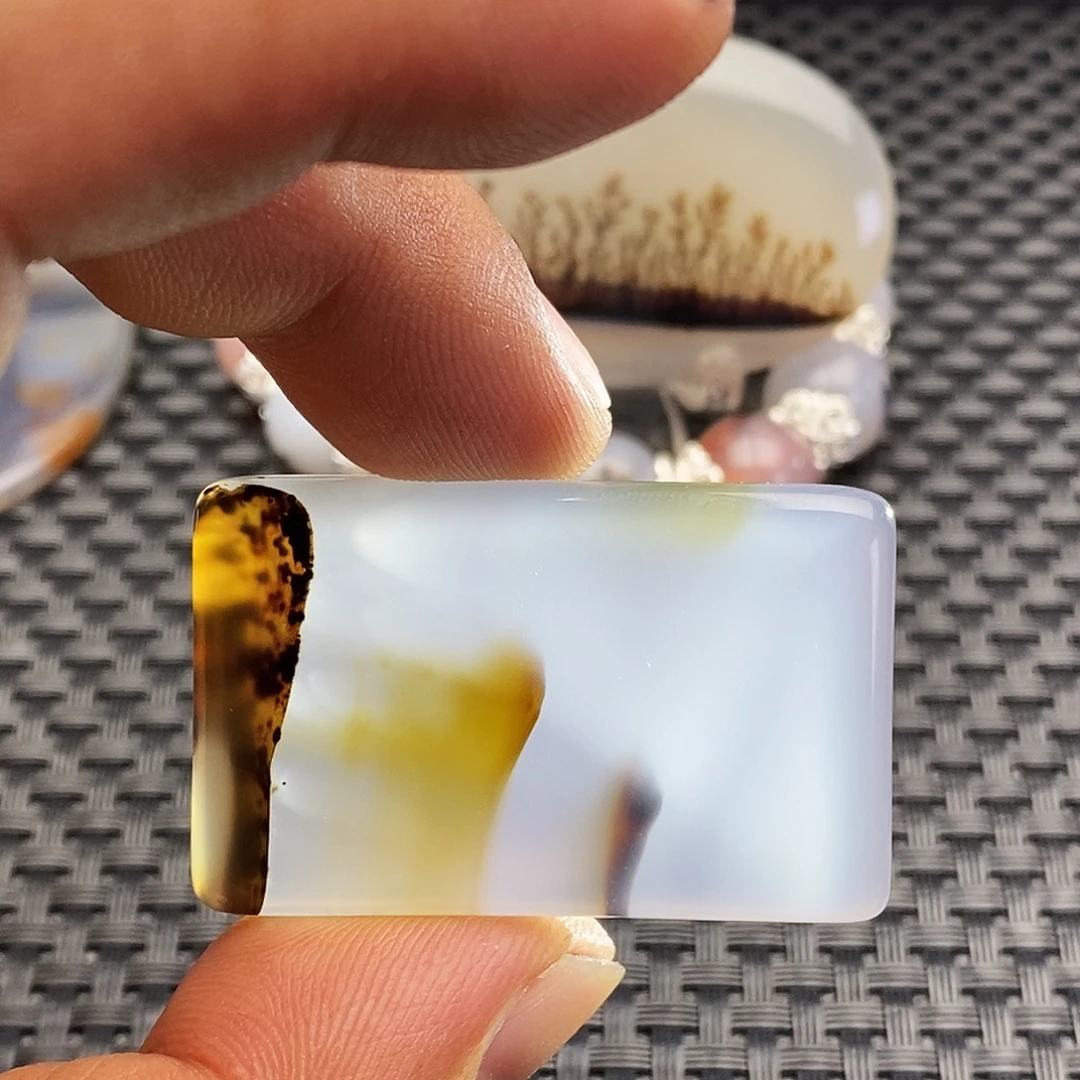 黑***哥玛瑙/玉髓未镶嵌吊坠(不含链)