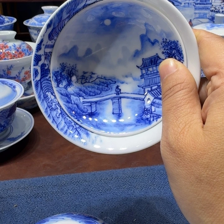 L***哥陶瑞璟陶瓷有限公司