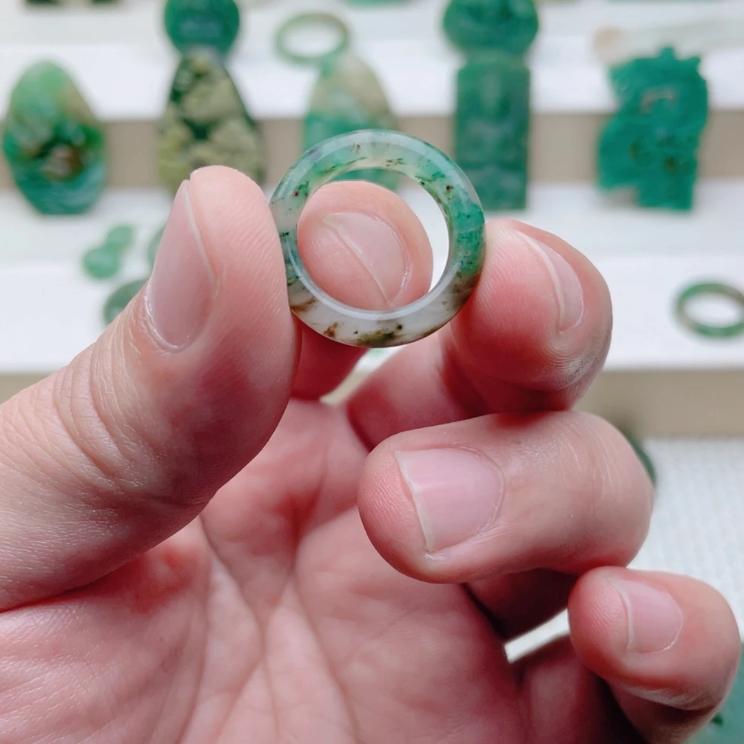 独山玉未镶嵌戒圈16内径