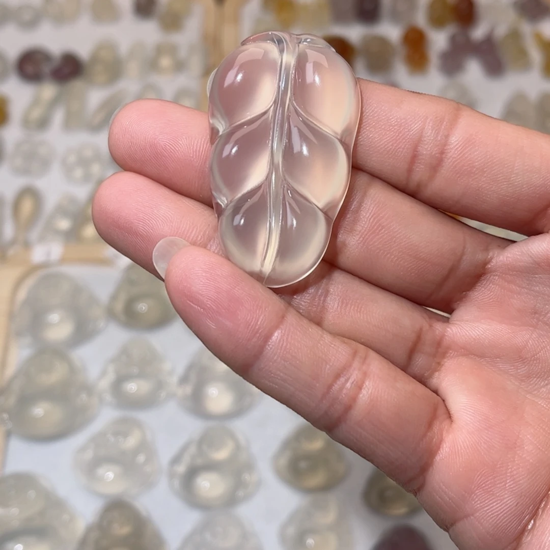 玛瑙/玉髓颈饰合金东****厂