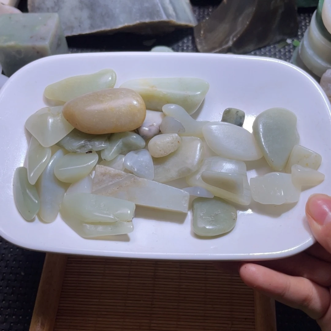 未镶嵌和田玉挂件