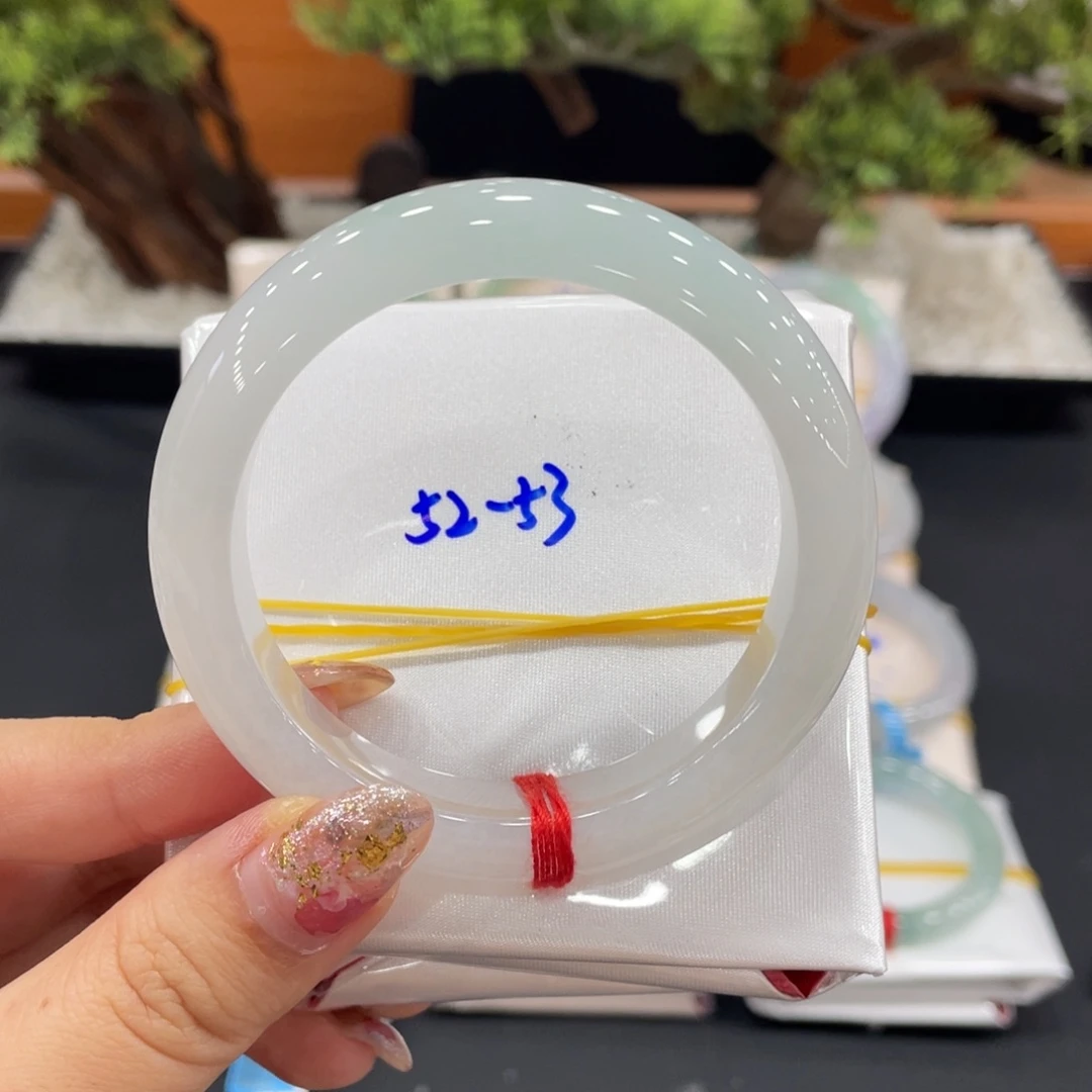 未镶嵌手镯翡翠缅甸天然翡翠手镯