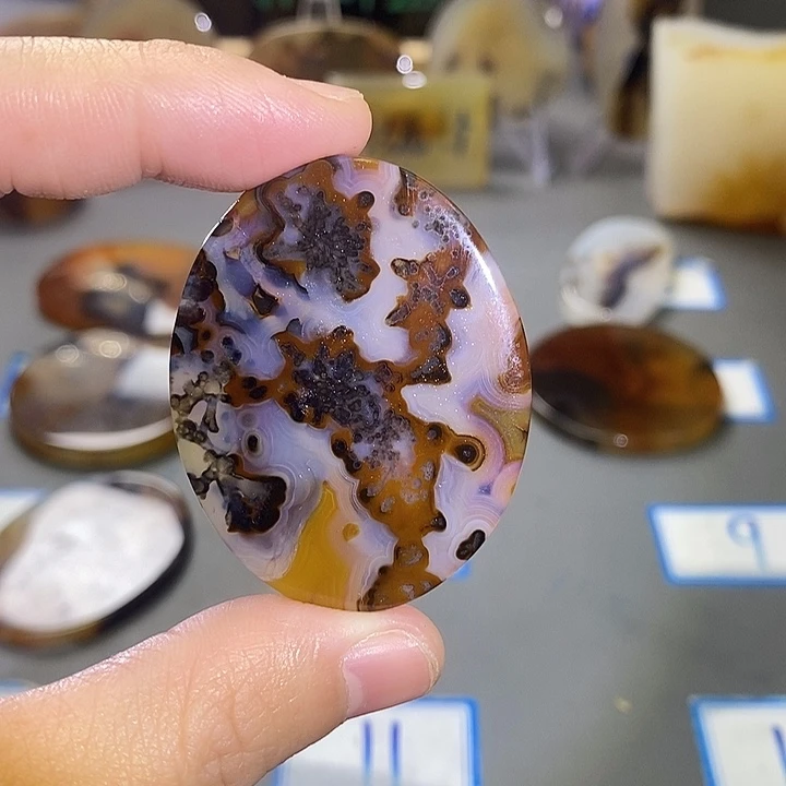 玛瑙/玉髓未镶嵌珠宝半成品