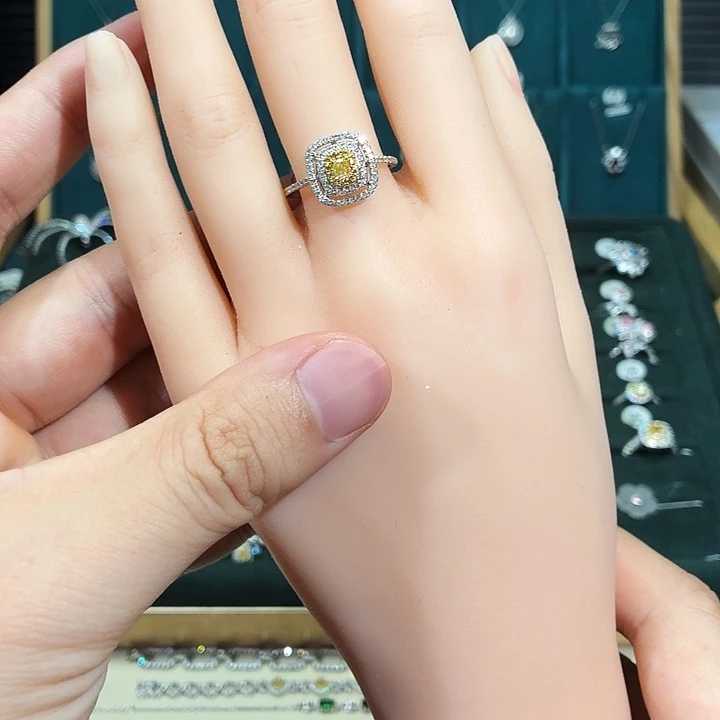 钻石戒指/指环18K金镶嵌