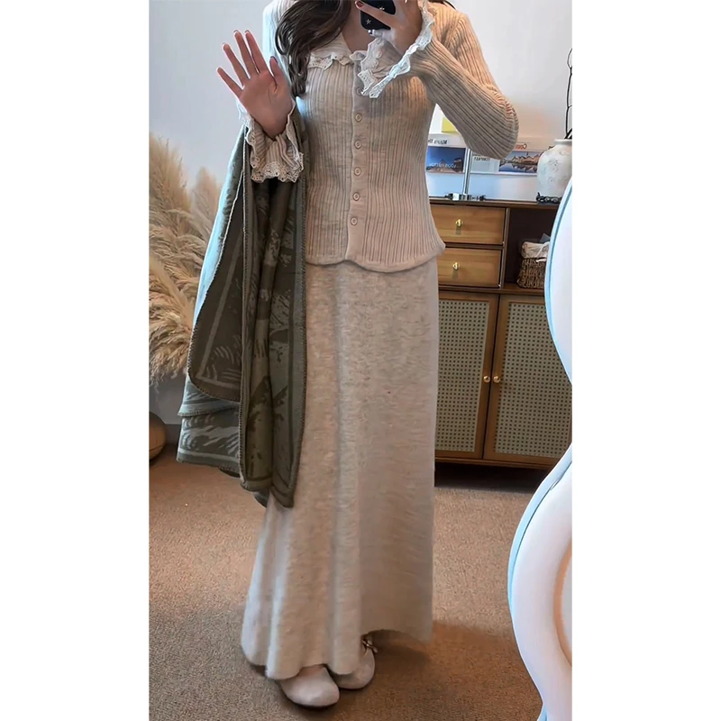 2025秋季新款法式气质修身翻领喇叭袖蕾丝毛衣上衣高腰显瘦半身裙