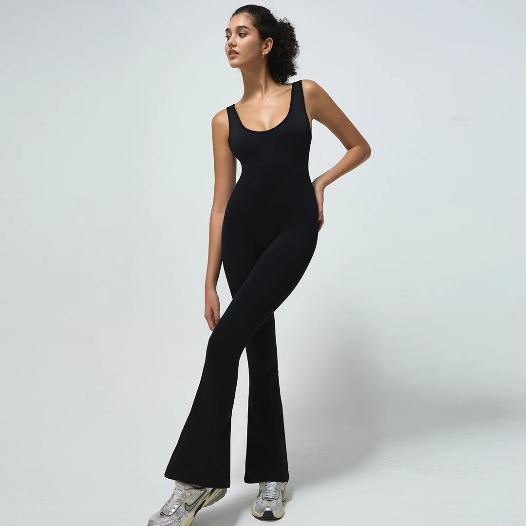 MOON-双层肩带后v腰蜜桃臀阔腿裤连体服