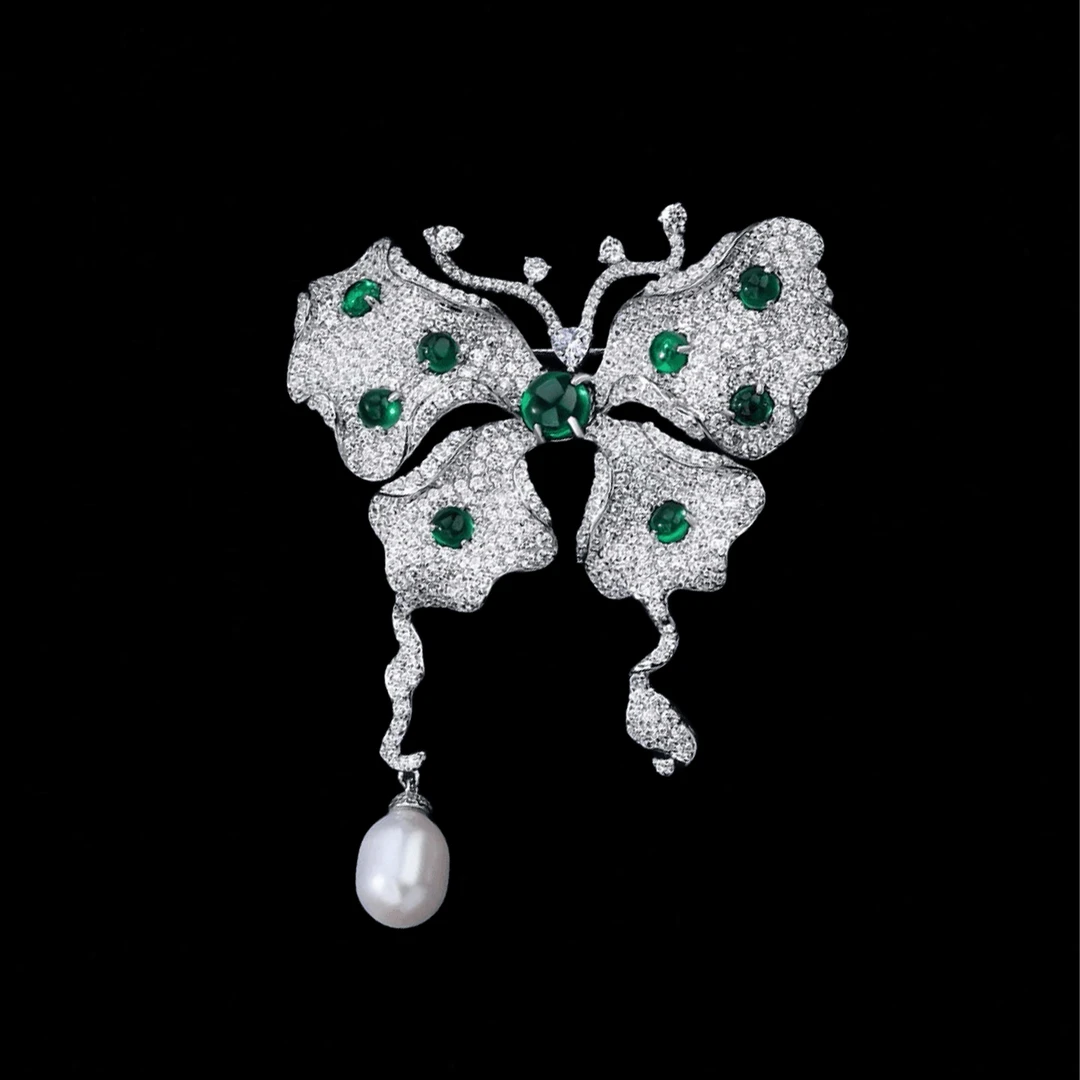 铜合金合成锆石胸针 时尚气质百搭银绿色蝴蝶胸针5371