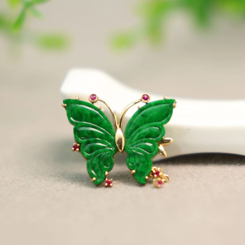 #H680 18K金镶嵌满色辣绿天然A货翡翠蝴蝶吊坠挂坠