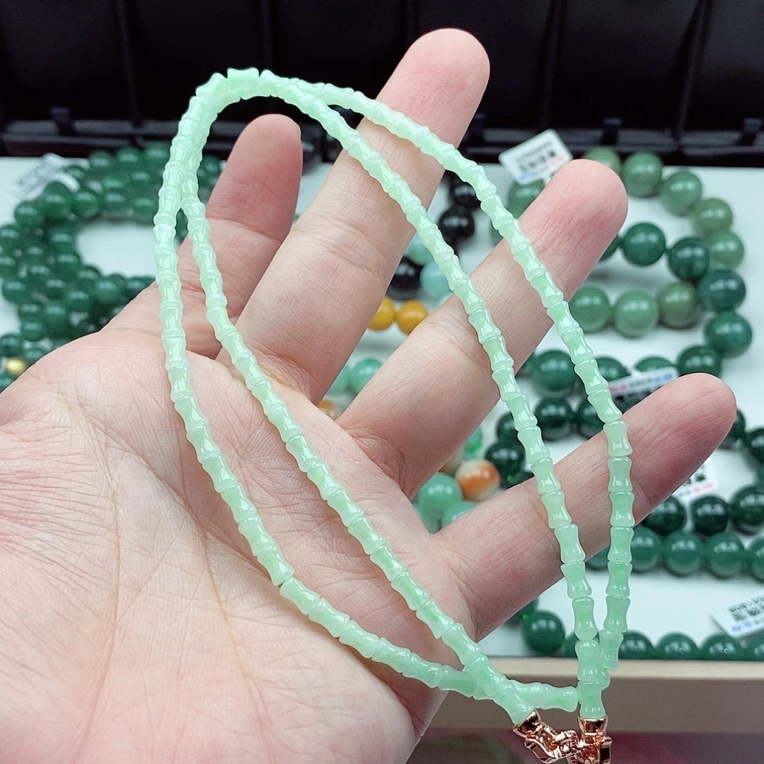 翡翠未镶嵌毛衣链