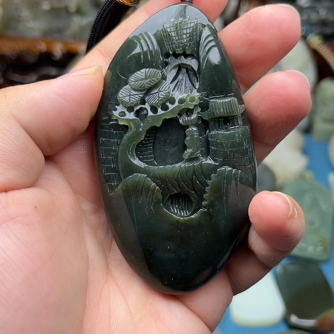 和田玉未镶嵌颈饰