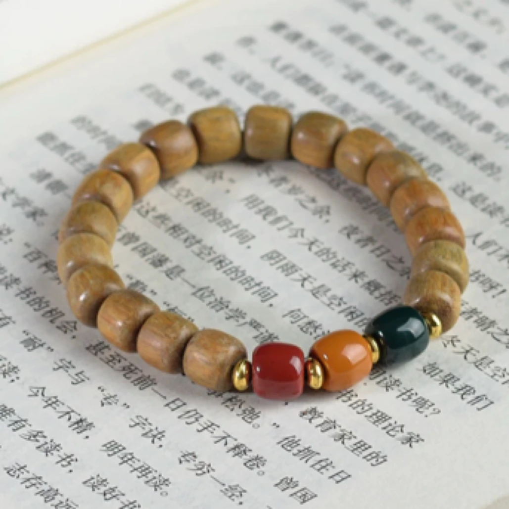 绿檀手串卡8 A095