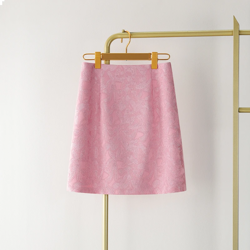 粉色提花半身裙2025夏季新款高腰小个子短裙高级感包臀裙a字裙子