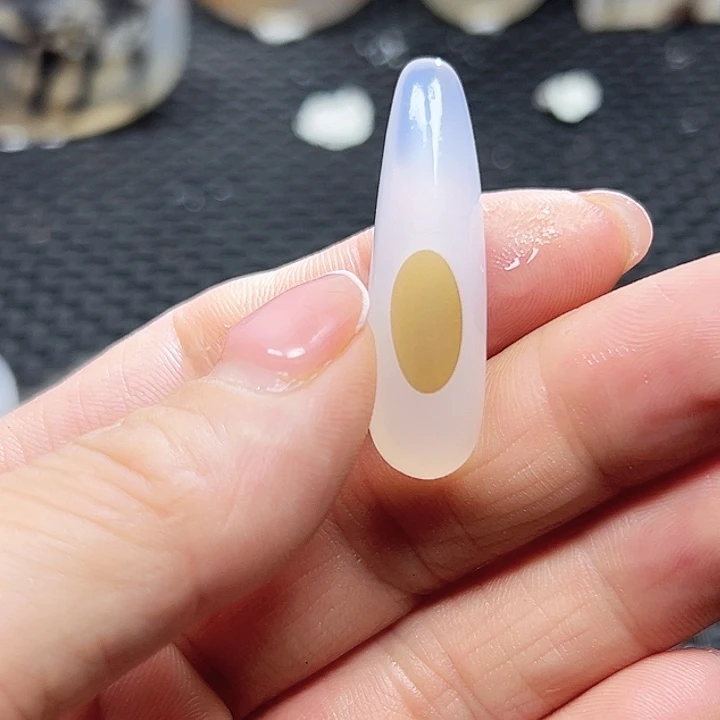 玛瑙/玉髓未镶嵌珠宝半成品