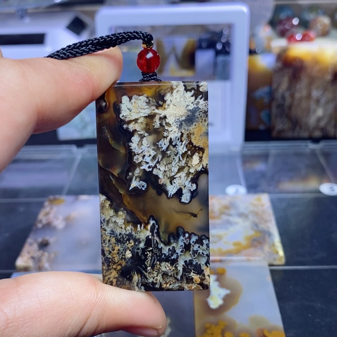 玛瑙/玉髓吊坠(不含链)未镶嵌择****务